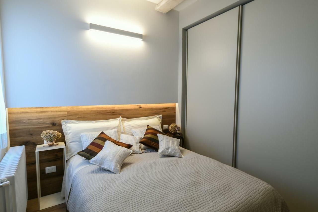 Apartamento Oltrarno's Sweet Rose - Free Parking! Florença