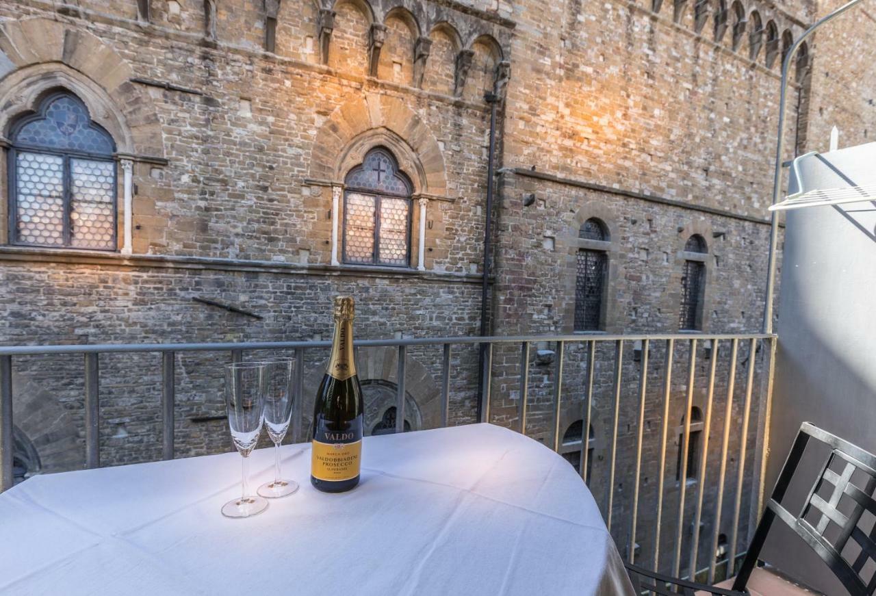 Bargello Apartment