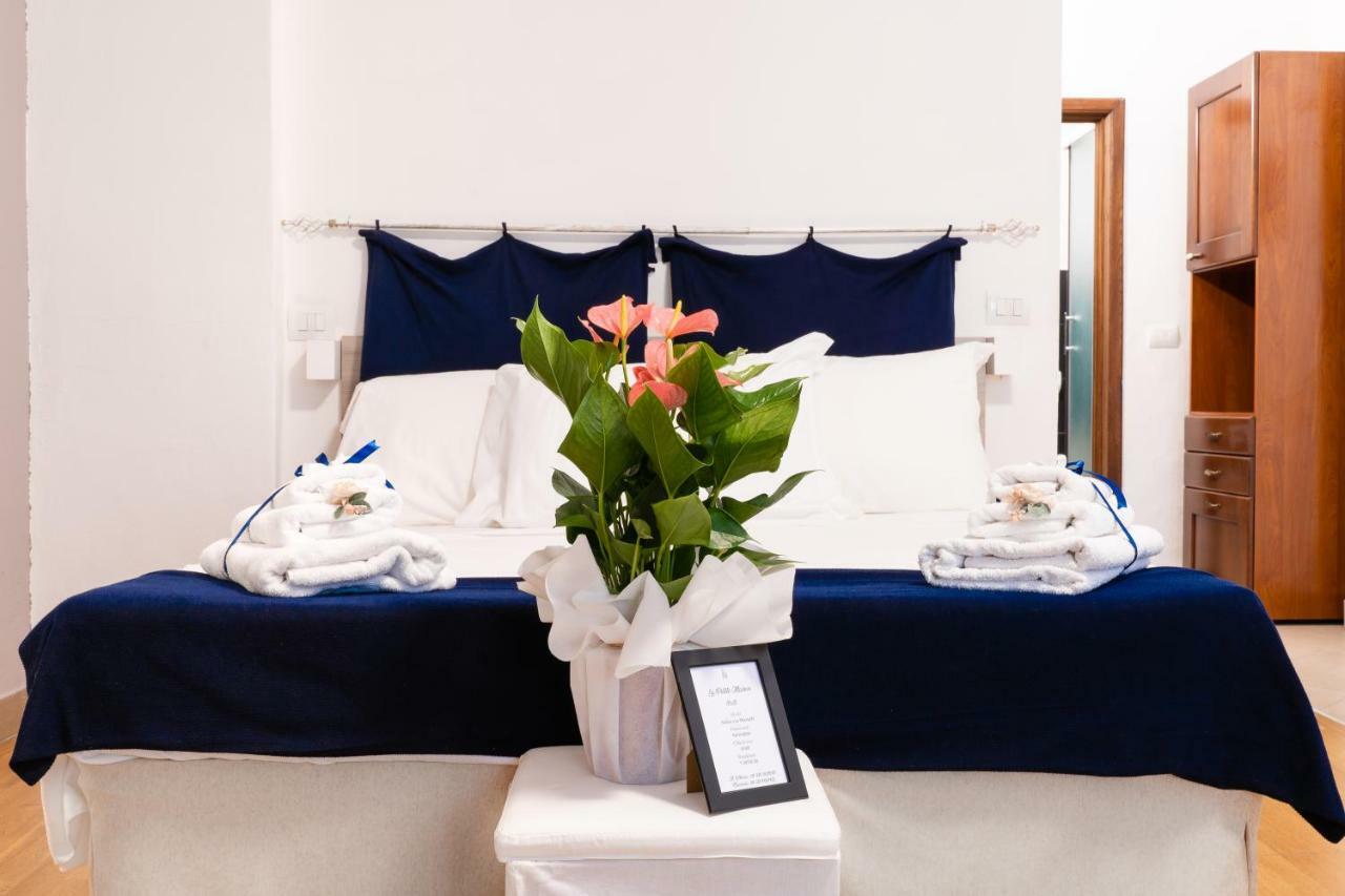La Petite Maison Bed & Breakfast *