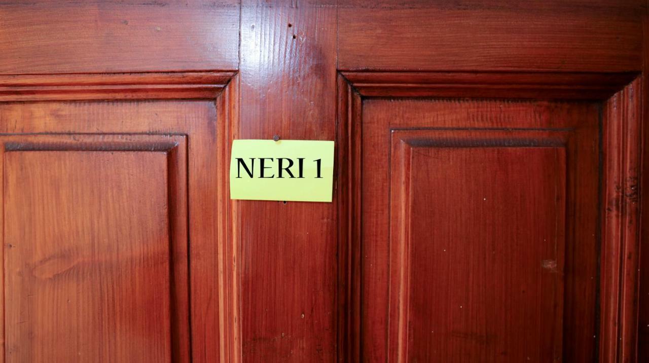 Neri 1 Apartment *