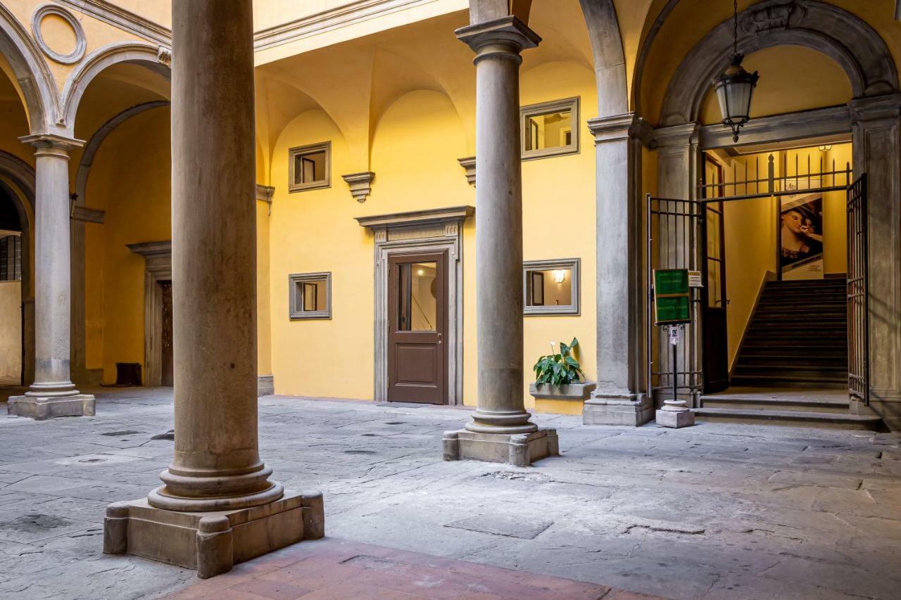 Palazzo Ridolfi - Residenza D'epoca Hotel 3*