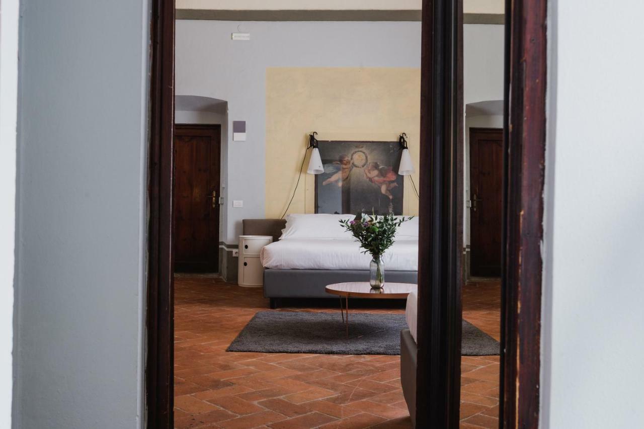 The Artists' Palace 2* Florença