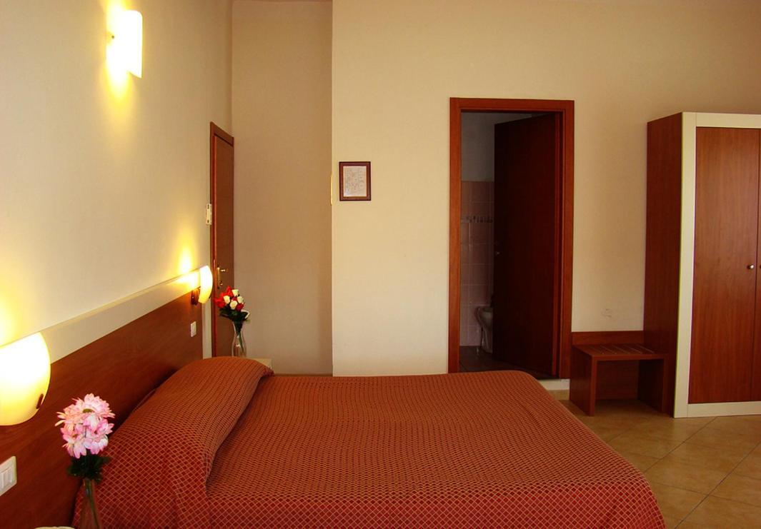 Ponte Rosso Bed & Breakfast Florence