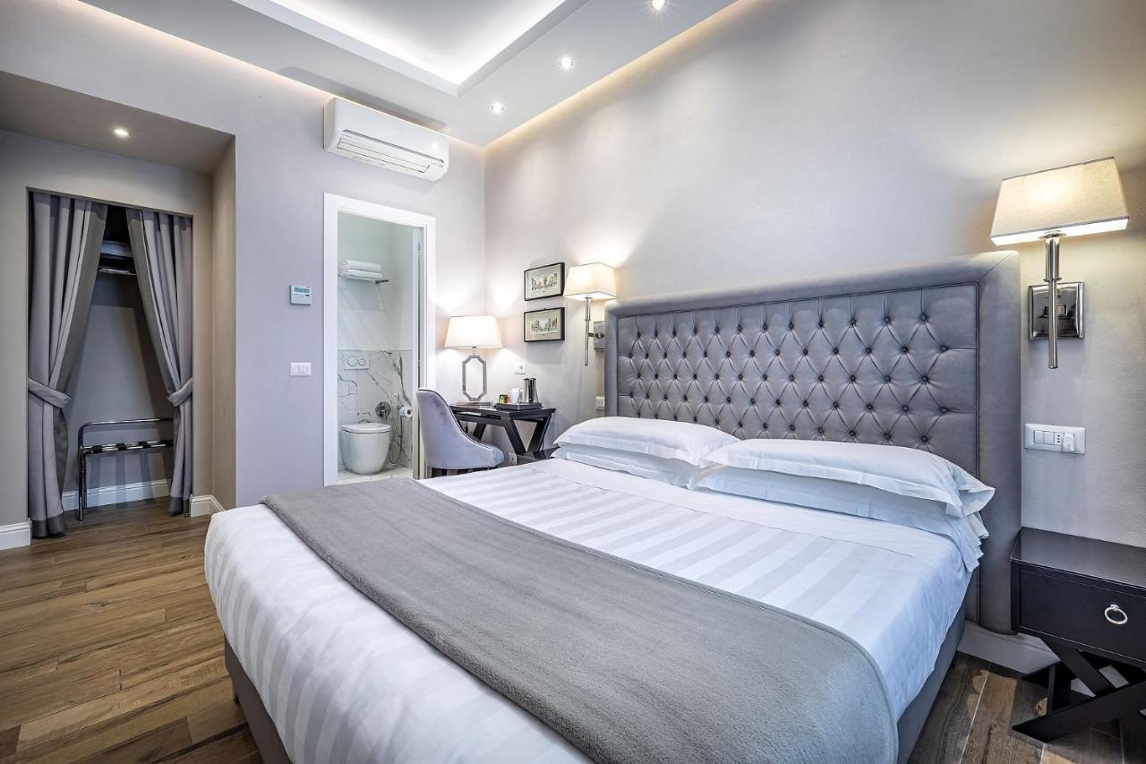 Emma Small Luxury Hotel