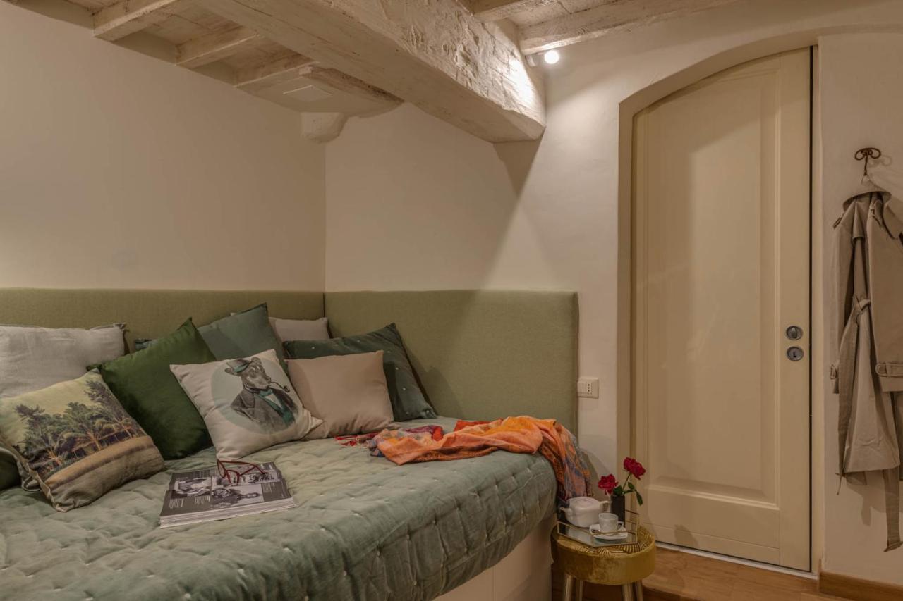 Borgo San Lorenzo Terrace Apartment Florence