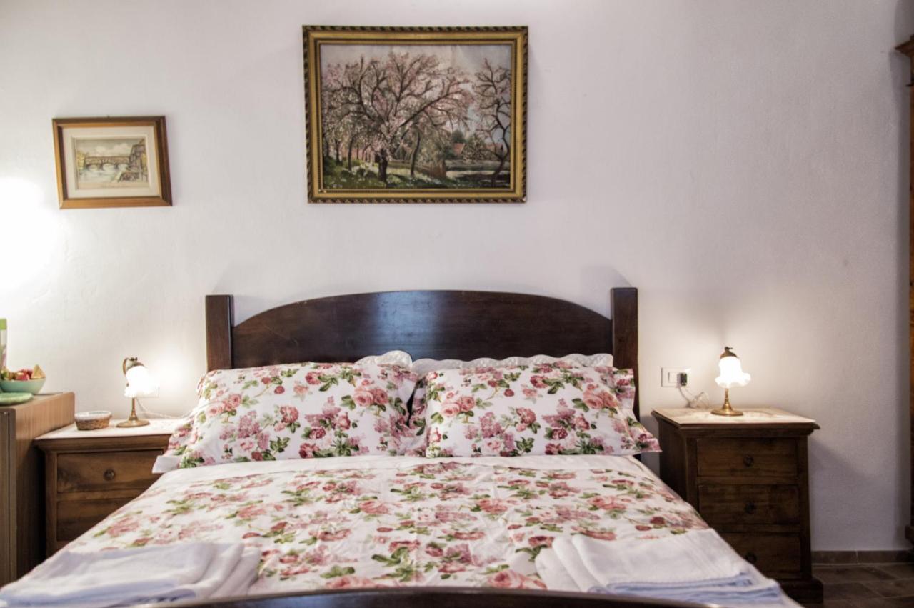 Lovely Nest Near Center Apartment Florenz