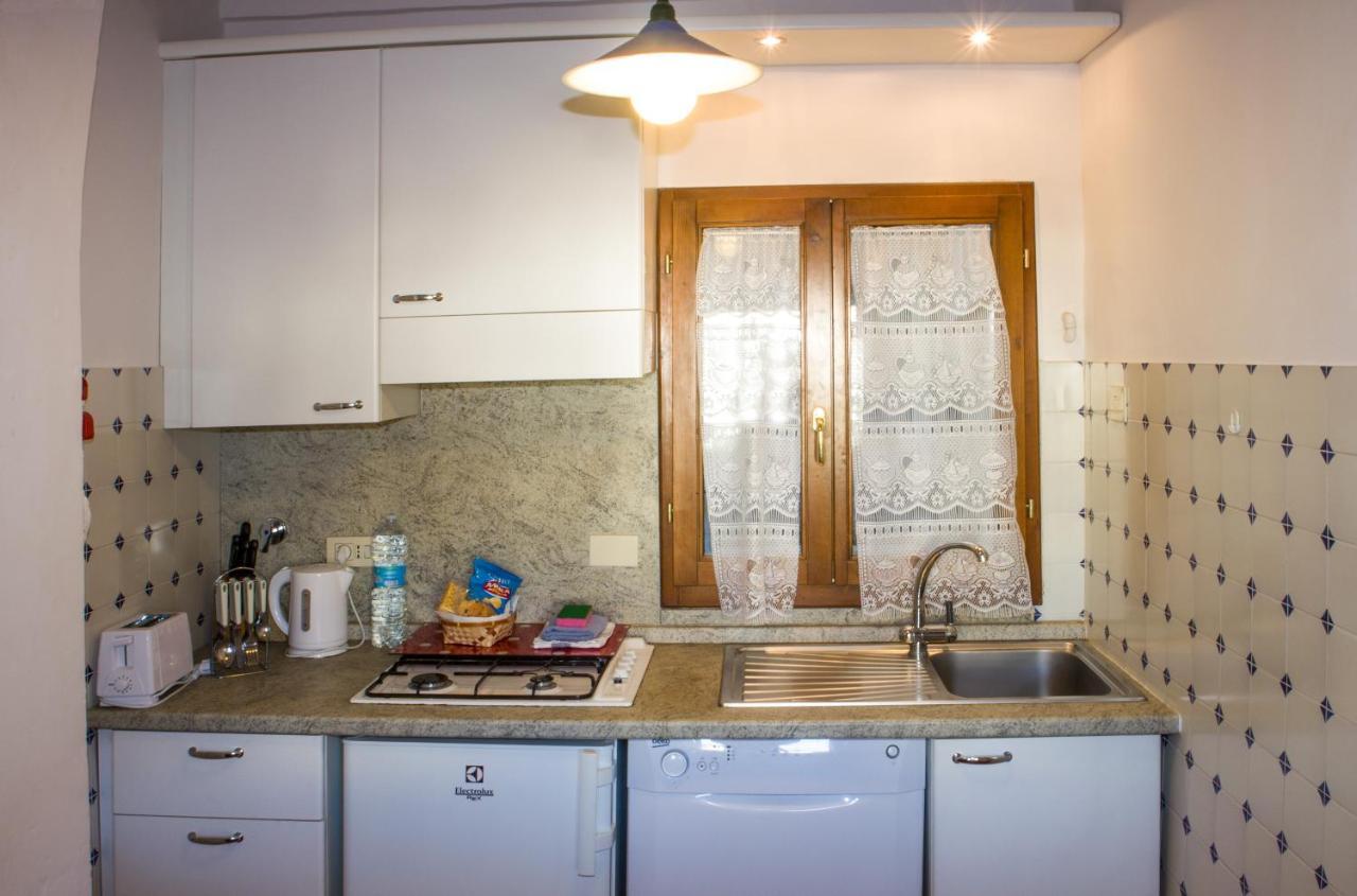 Romantico Balcone In Centro Apartment