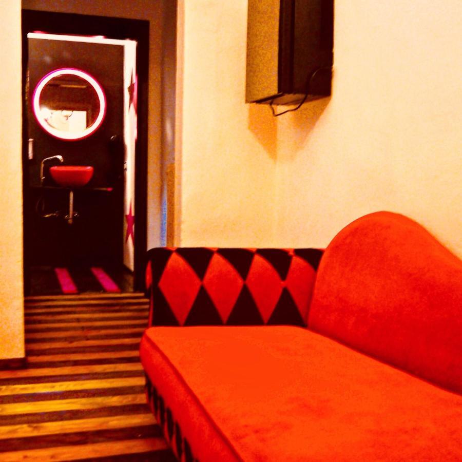 Rosso E Nero Gasthuis Florence