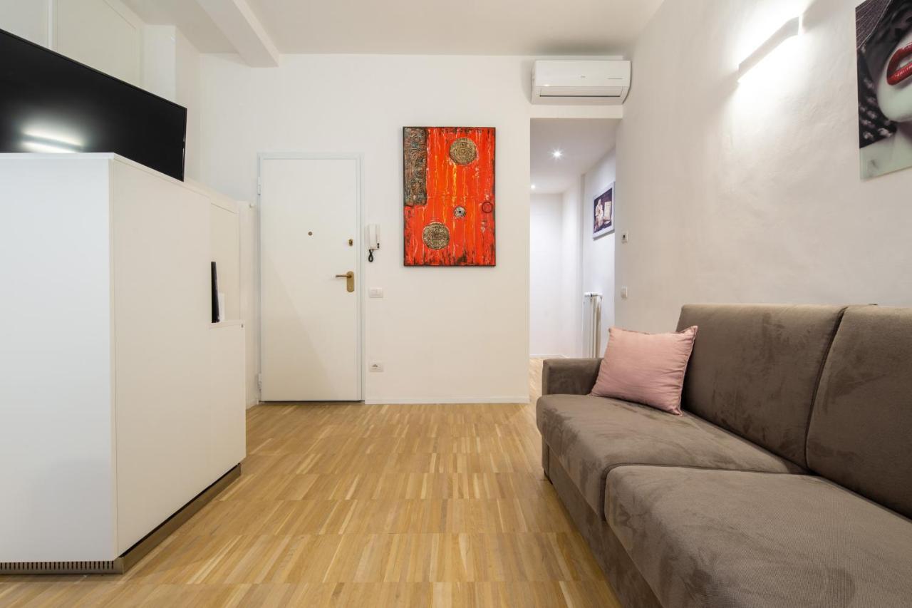 Apartment Bargello Modern By Mmega