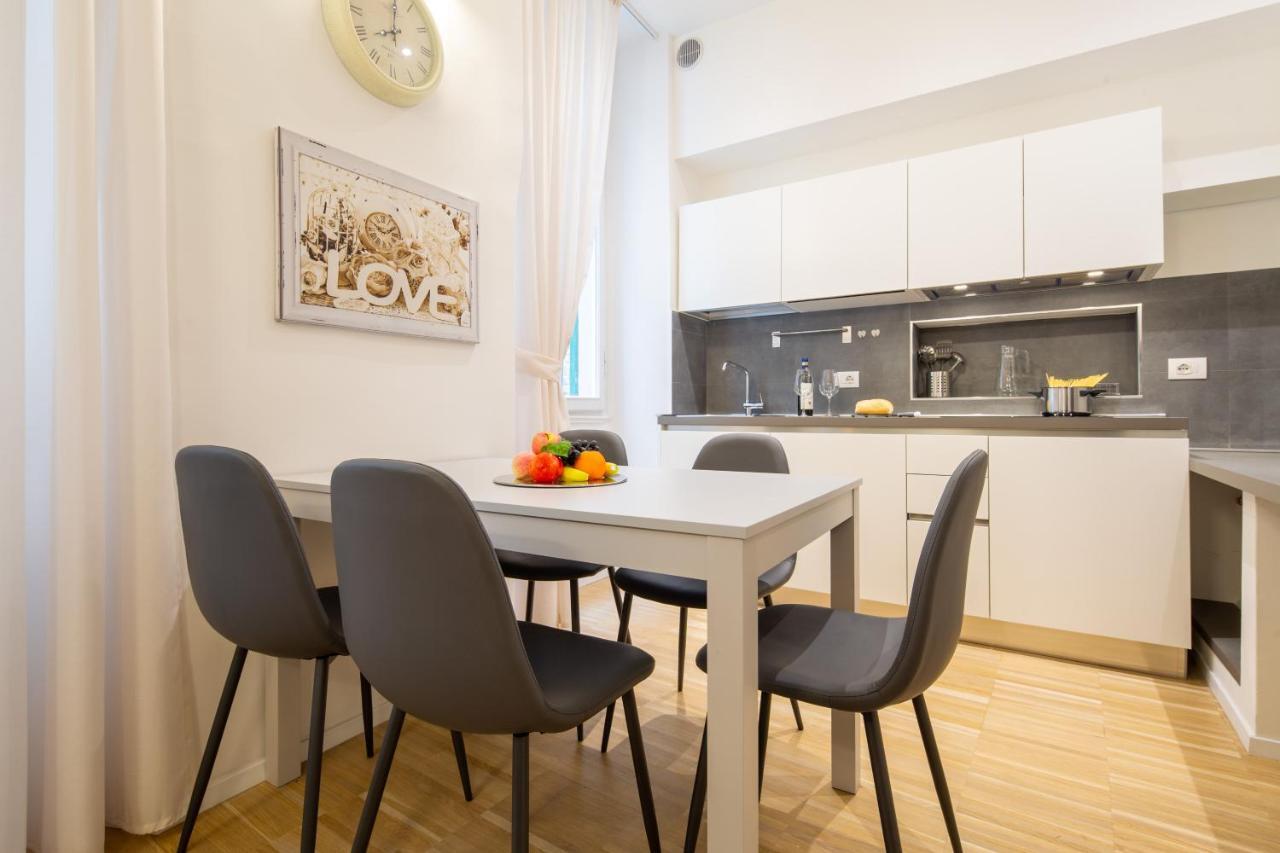 Apartment Bargello Modern By Mmega Florence