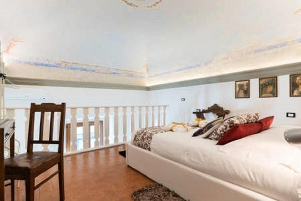 White Appartement