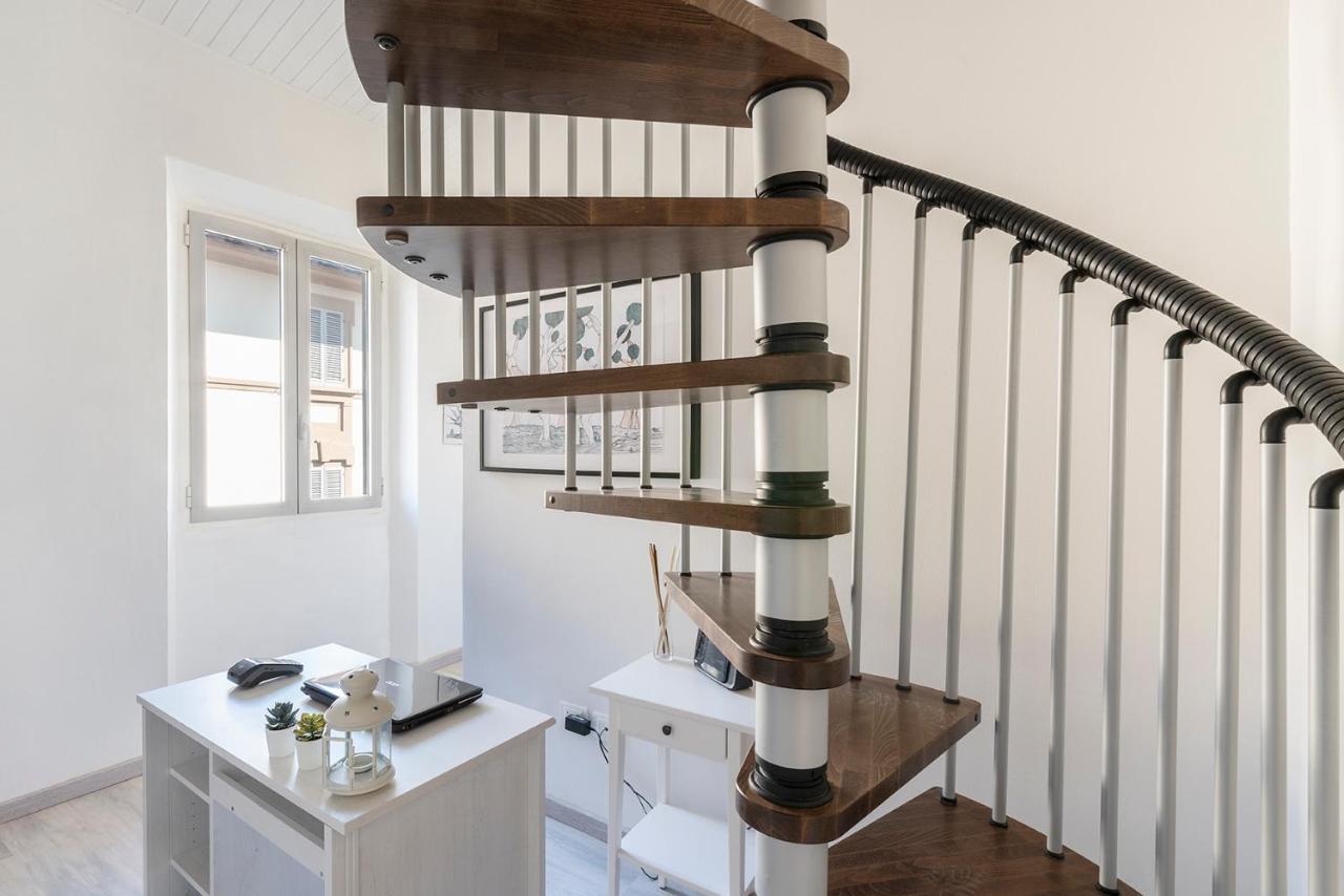 Domy's Guest house 2*