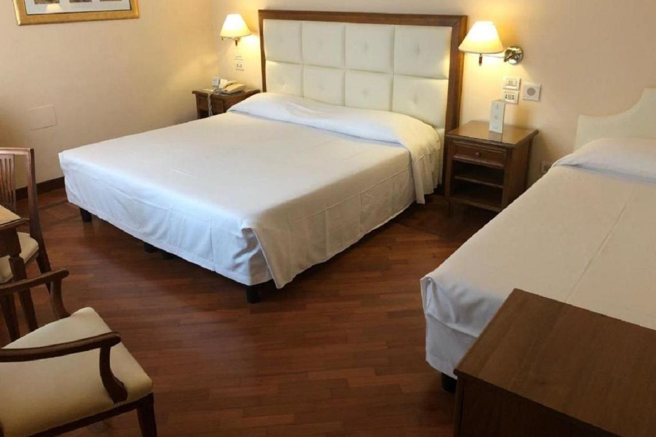 Pierre Hotel