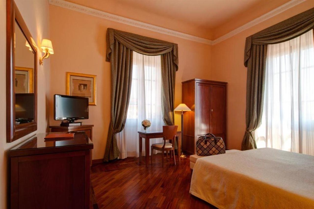 Pierre Hotel Florença