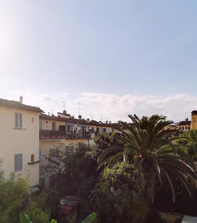 In San Frediano * Florença