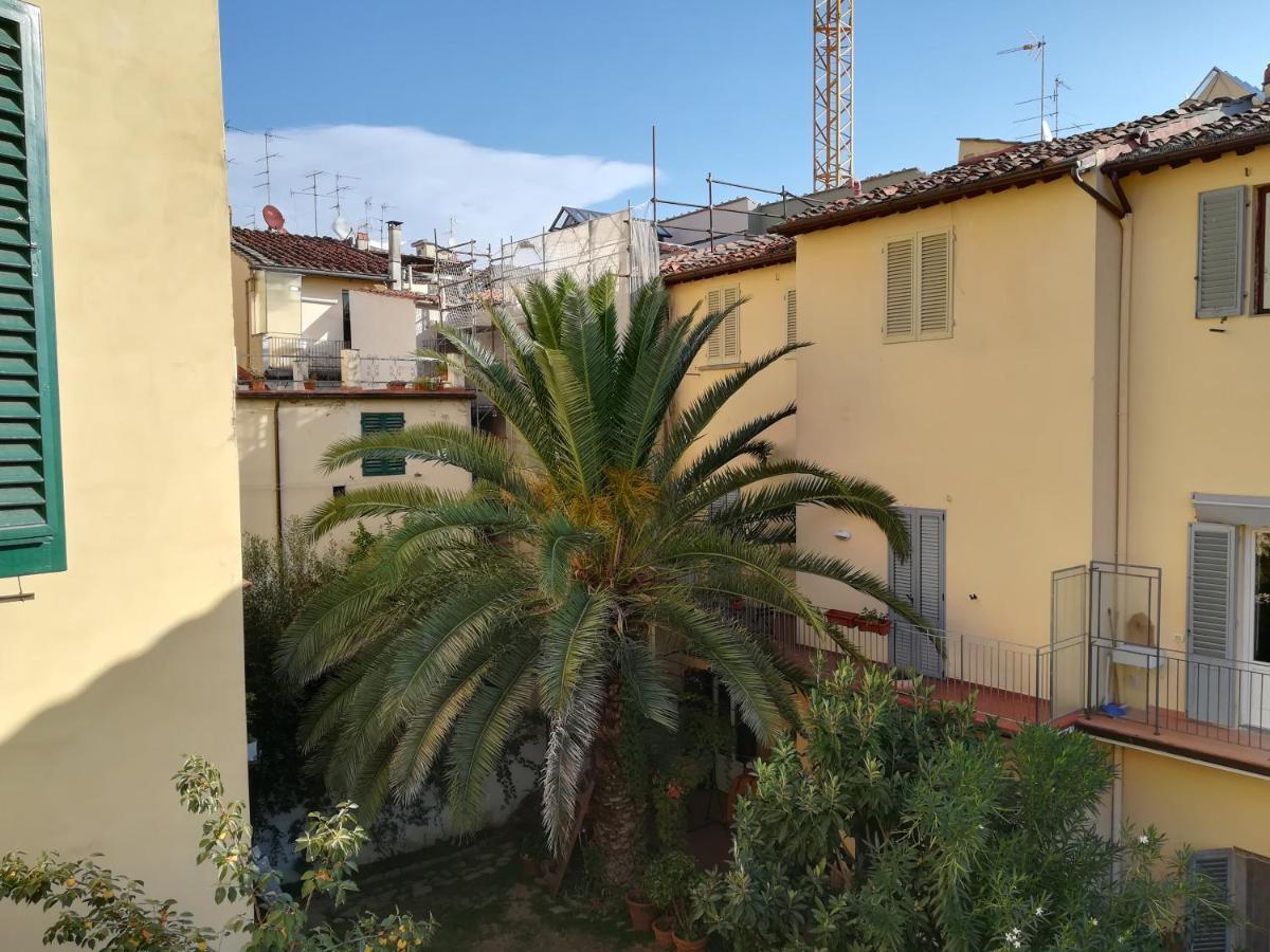 Acomodação com café da manhã  In San Frediano Florença