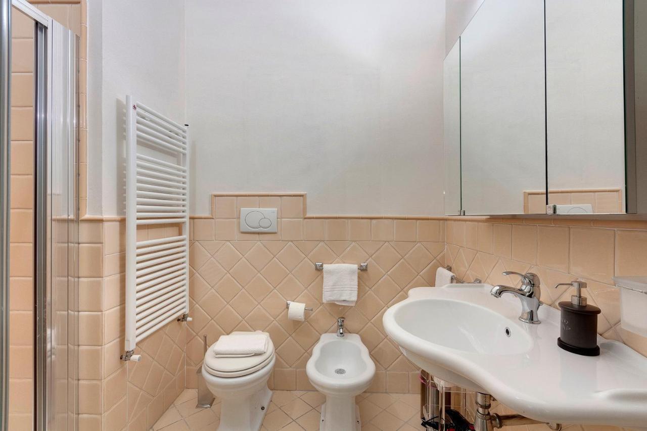 Apartment Miss *