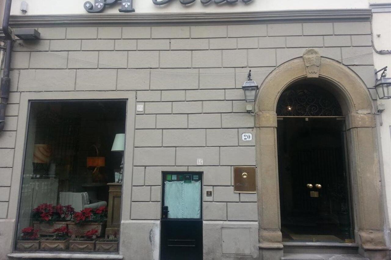 J And J 4* Florence
