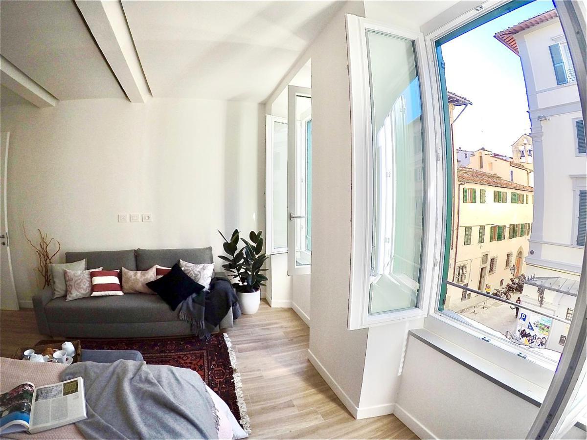 Nr8 - Santa Croce * Florence