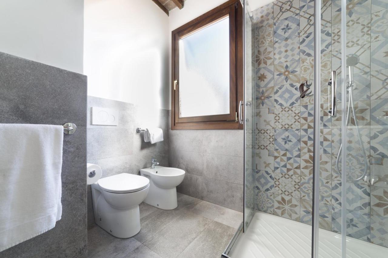 Authentic Flat In The Center