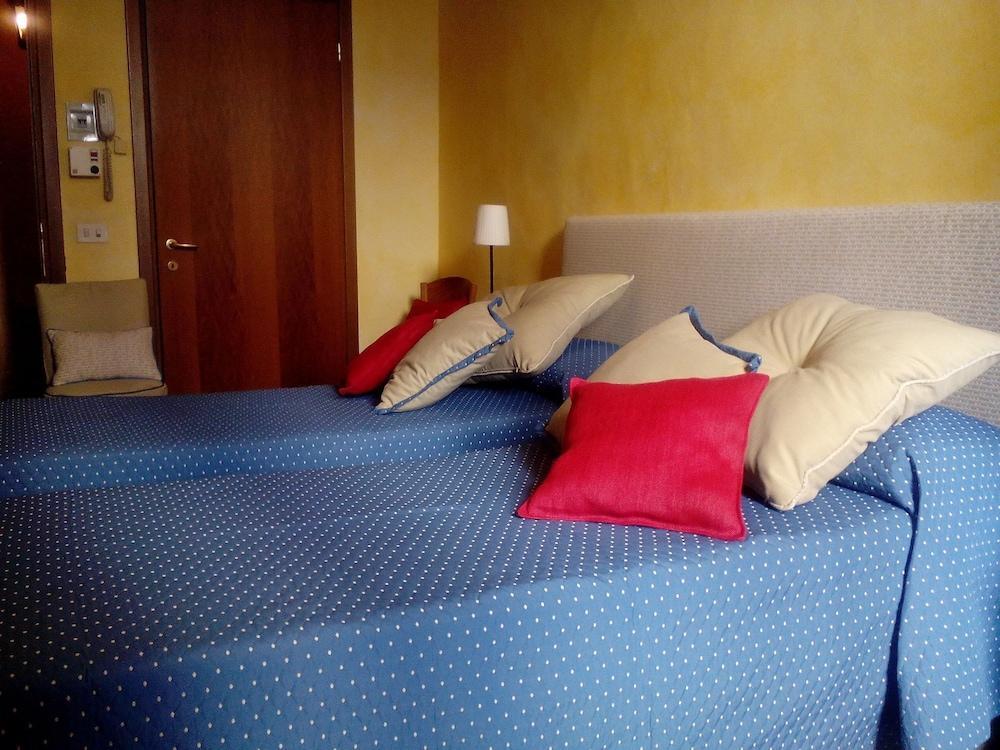 Tourist House Hotel Florence