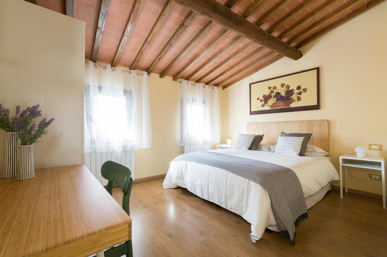 Mercato 2 Bedrooms Apartamento *