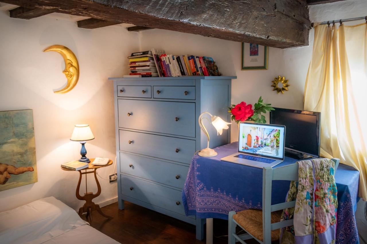 Wonderful Romantic Studio Ponte Vecchio Area Florenz