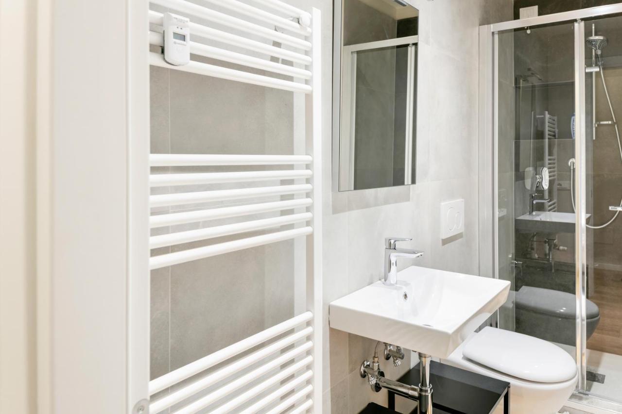 Giovanni Angelico Wood And Design Appartement