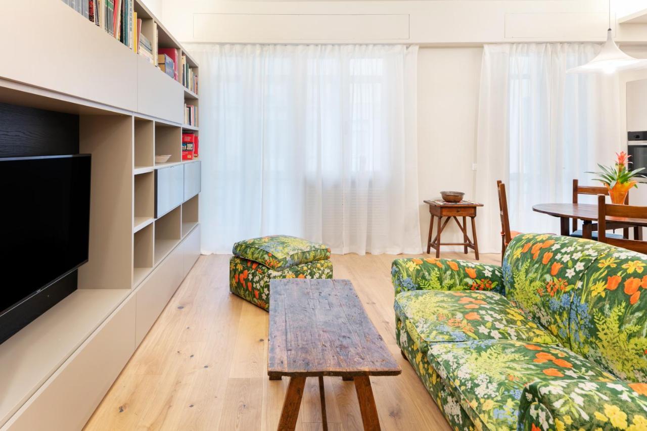 Giovanni Angelico Wood And Design Appartement