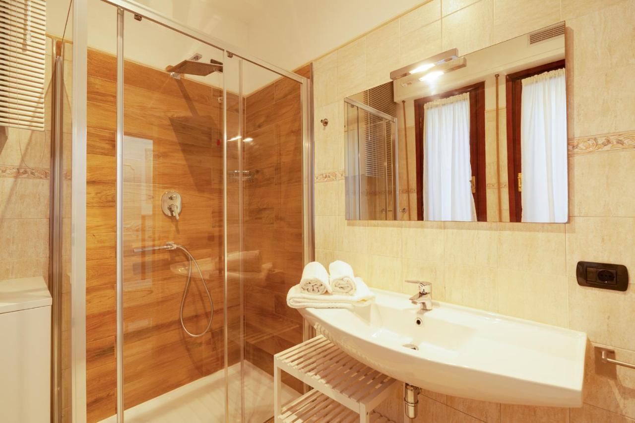 Apartment Ponte Vecchio Luxury Penthouse Florence