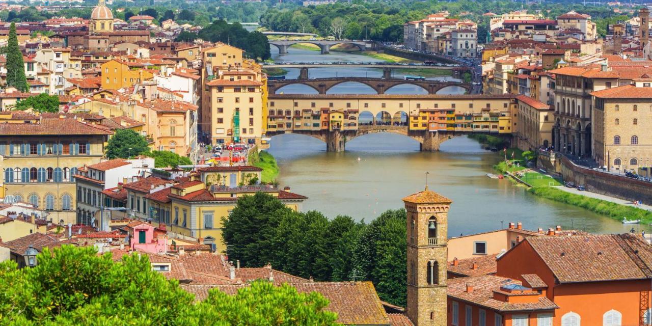 Historic Center! Charming Traditional Florentine Building - Ac,wifi - By Likehomeflorence Appartement