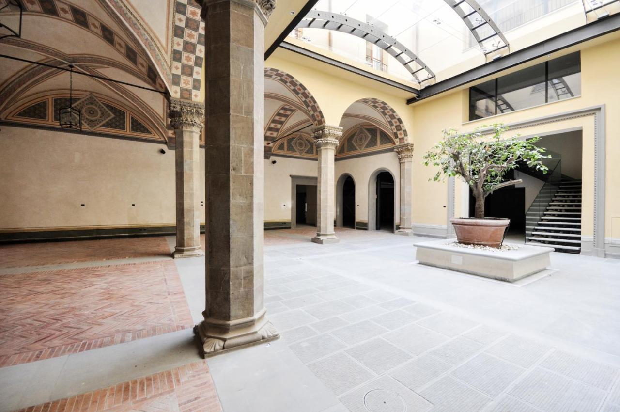 Tornaquinci Palace * Florenz