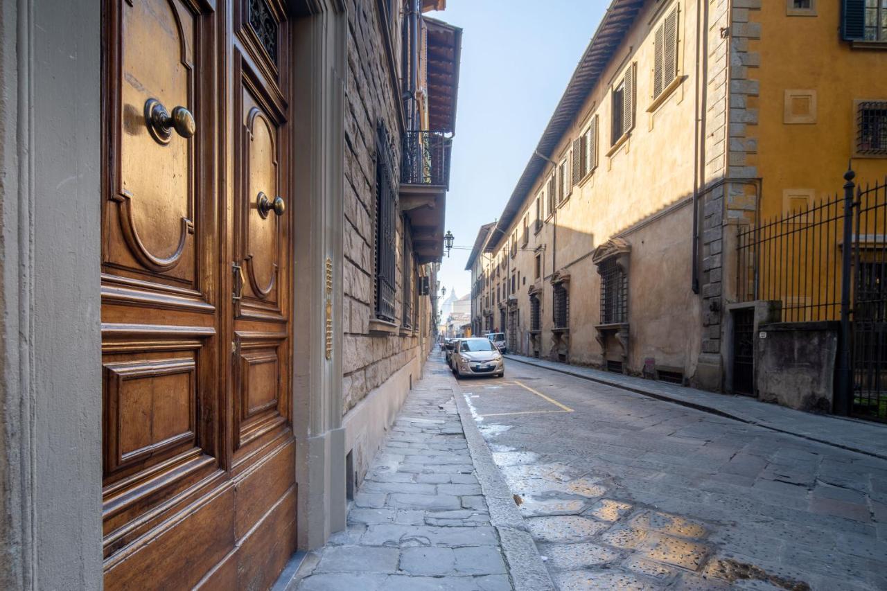 Capponi Palace Apartamento *