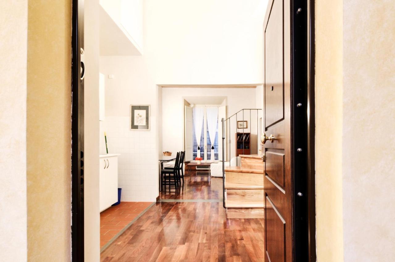 Apartment Tornaquinci Palace *