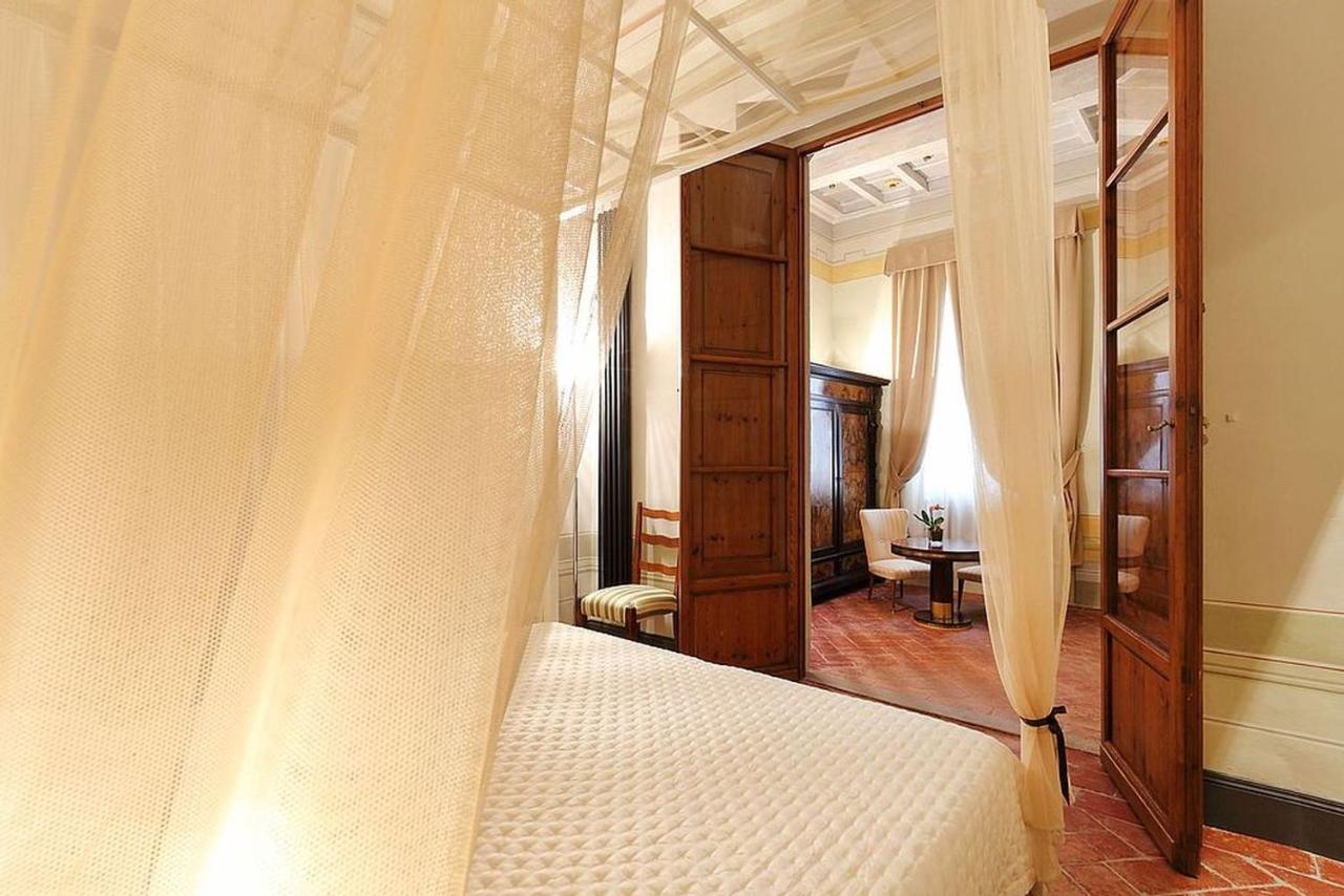 Uffizi Harmony 3*