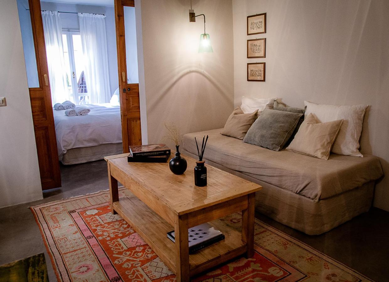 Acacia Cedro-kumquat Apartment *