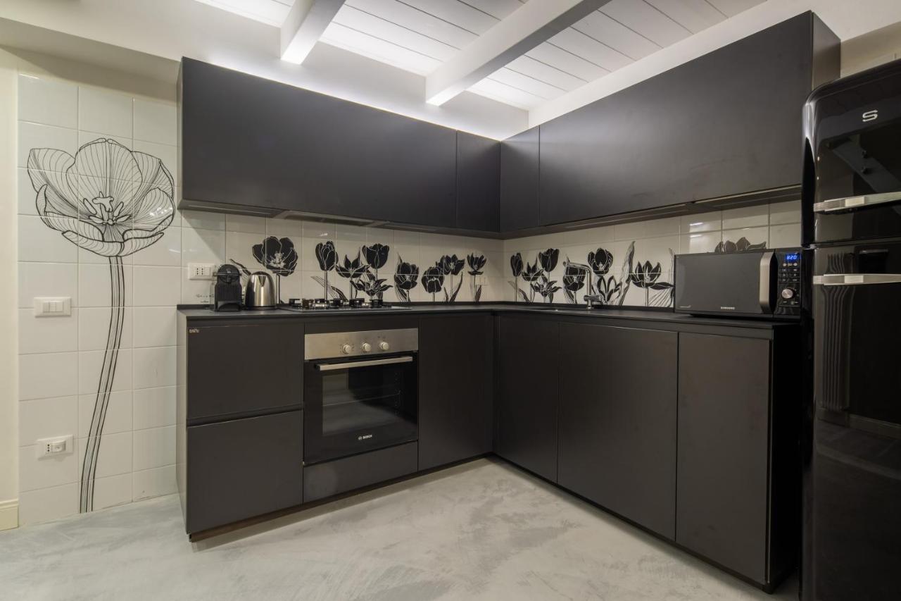 Casa Velluti Deluxe By Mmega Appartement