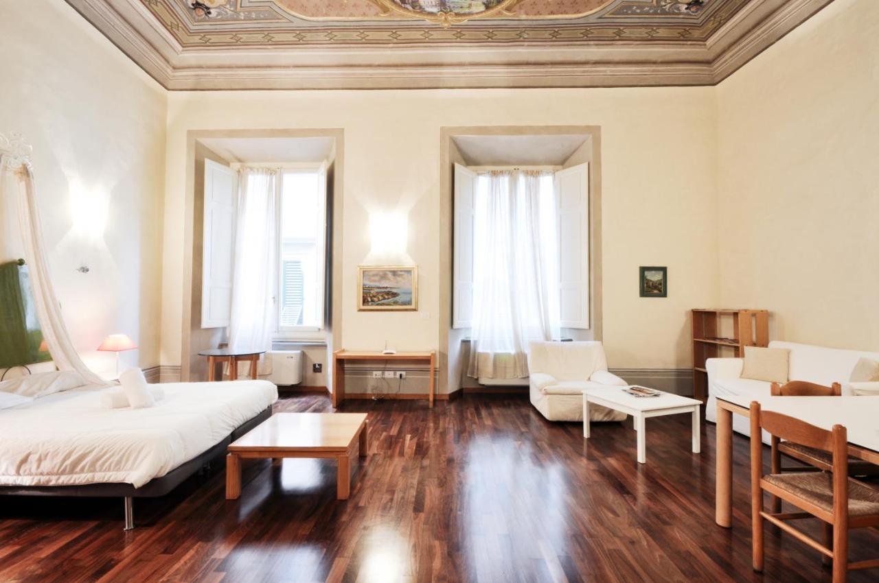 Apartment Tornaquinci Palace Florenz