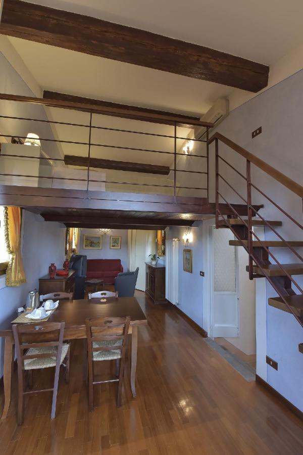 Guest house Sani Tourist House 3*