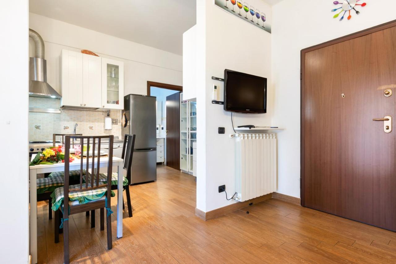 Arno River Bright Appartement Florence