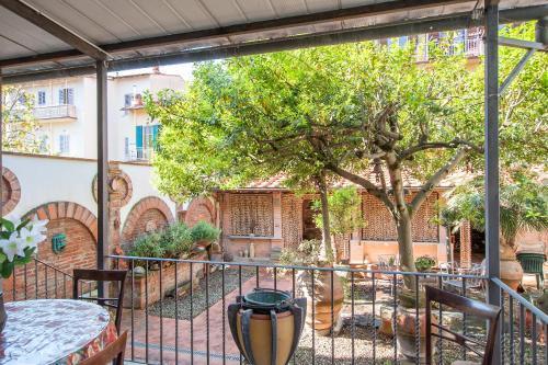 400 Bed & Breakfast 3*