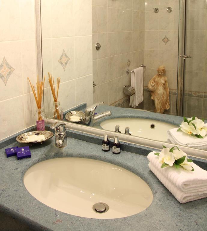 Bed & Breakfast A View 5*