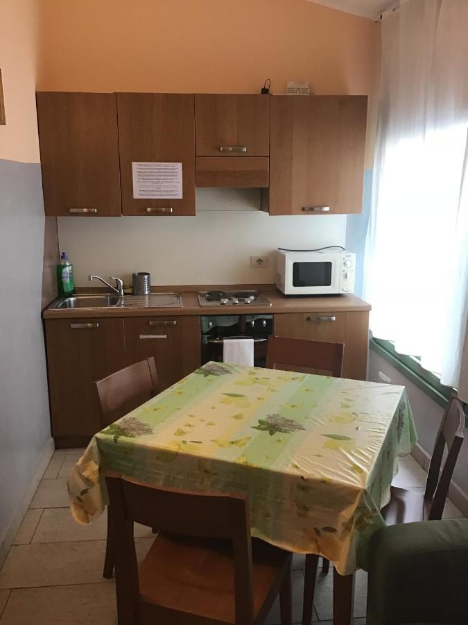 Appartement For 4 Persons Near Station Of Santa Maria Novella