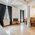 Lungarno & Parco Delle Cascine Lovely Apartment