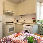Via Ricasoli Apartment, Next To Accademia