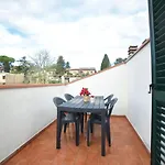 Porta Romana New Apartment Free Parking