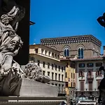 Apartments Florence - Palazzo Signoria Luxury Apartments 9