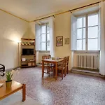 Mamo Florence - Academy House