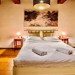 Agnolo Apartament, 2Bdr-2Bth- Firenze Centro Corte Privata