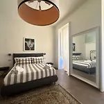 Pb Suites